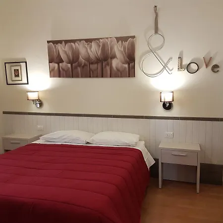 Alle Rampe Oda ve Kahvaltı Floransa